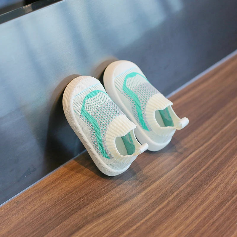 2024 New Baby Shoes Spring Summer Mesh Breathable Non-Slip Toddler Kids First Walkers Lightweight Slip-on Casual Sport Shoes