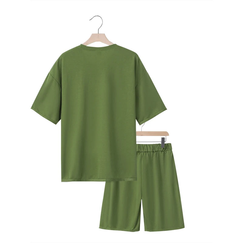 Men's two-piece clothing set, loose round-neck T-shirt and shorts set, casual sportswear, perfect for summer