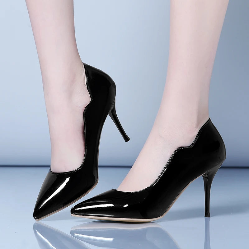 Nude High-Heeled Shoes for Women, Thin Heels, Pointed Toes, Small Size 30, 2024 New Style for Ladies, Elegant Spring and Autumn White Sexy Patent Leather Professional Black Women's Single Shoes, European and American Extra La