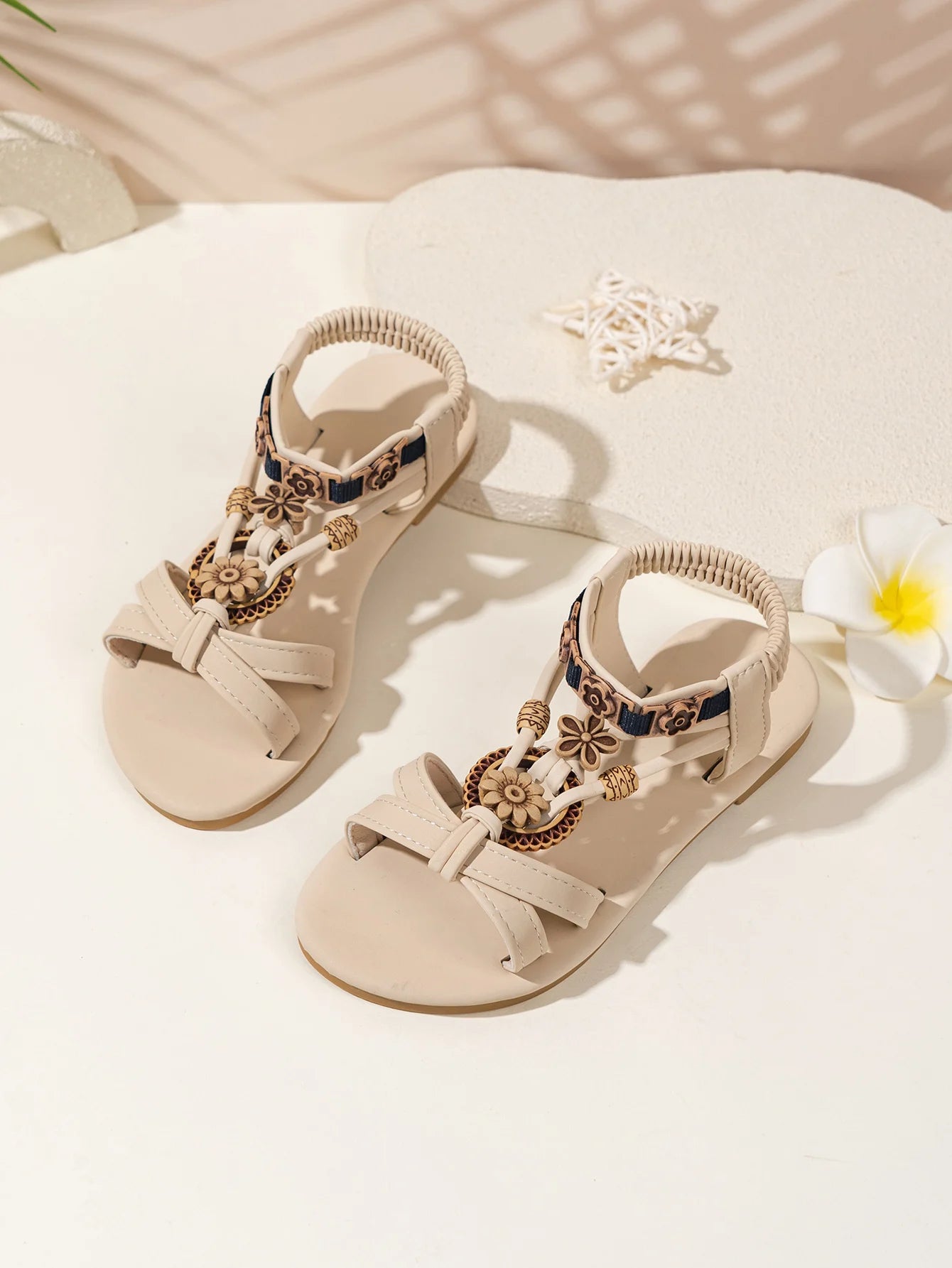 Girls Floral Sandals - Vintage Boho Toddler Summer Shoes Non-Slip Soft Sole Kids Casual Sandals 3-8Y
