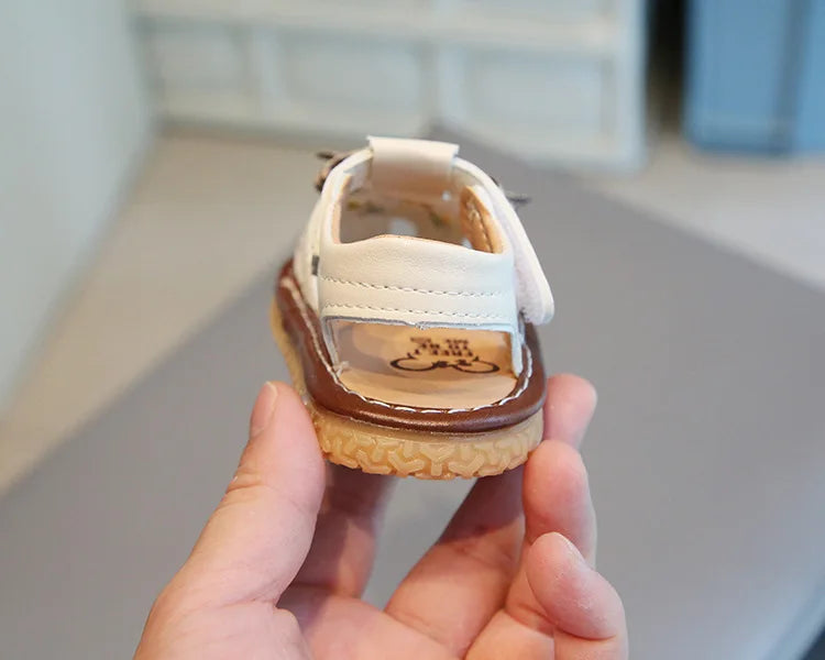 2025 Newborn Baby Girl Sandals Summer Embroidered Leisure Comfortable Lightweight Floral Soft Sole Wrap Toe Sandals For 18M-24M