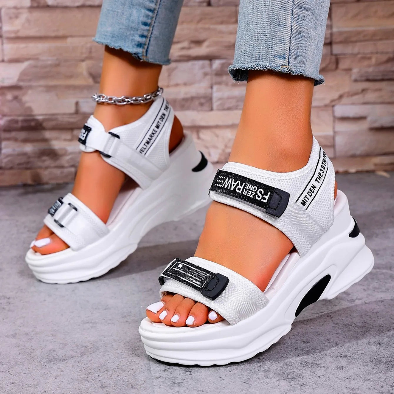 Women Platform Wedge Sandals Summer Fashion New Comfortable Shoes for Women Light Casual Velcro Beach Sandals Zapatos De Mujer