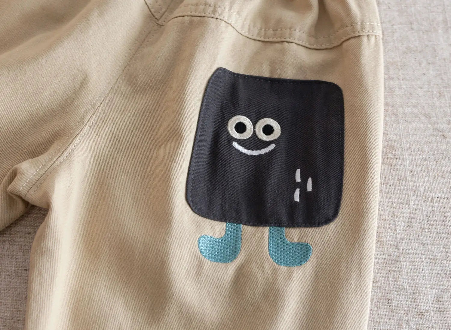 Children's Trousers Fall 2025 New Boys' Cartoon Embroidered Trousers Versatile Trousers Children's Clothing