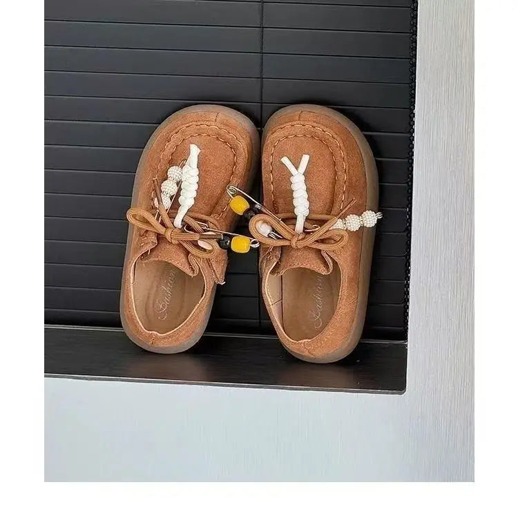 Boys Girls Leather Shoes with Cute Beaded 2025 New Autumn Toddler Walking Shoes Soft Sole Simple Versatile Kids School Loafers