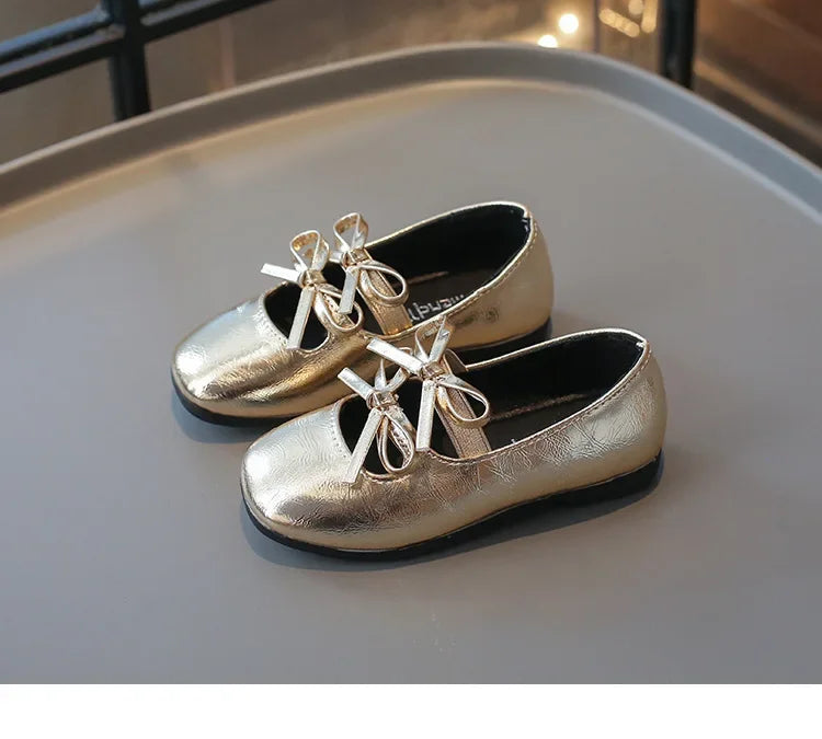 Elegant Girl Princess Shoes New Kids Leather Shoe Spring Autumn Children's Fashion Causal Black Ballet Shoes Solid Color Bowknot