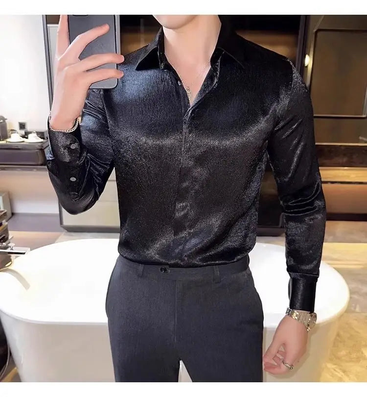 Men's Shiny Long-Sleeve Button-Down Shirt with Slim Fit