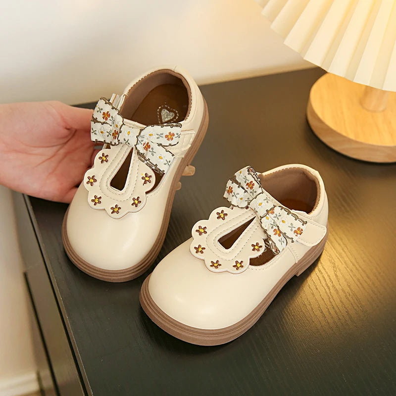 Cute bow Leather Girls Shoes 2025 New T-strap Oxfords Spring Kids Soft Shoes For Girl School Children Princess Dress Shoes