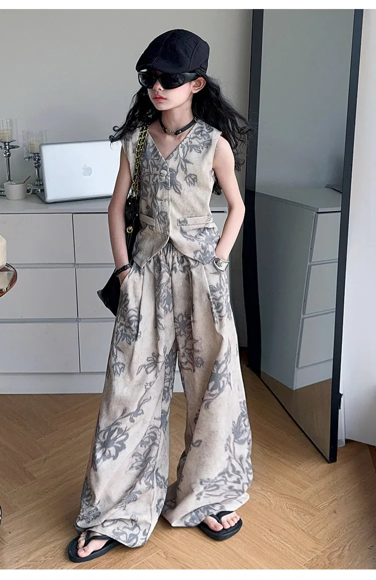 Summer Teenage Girls 2PCS Clothing Sets V-Neck Vest + Wide Leg Pants Fashion Print Cool Suit Streetwear Kids Vintage Tracksuits