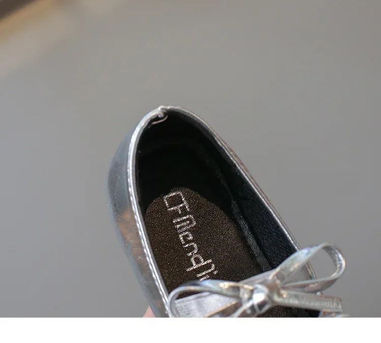 Elegant Girl Princess Shoes New Kids Leather Shoe Spring Autumn Children's Fashion Causal Black Ballet Shoes Solid Color Bowknot