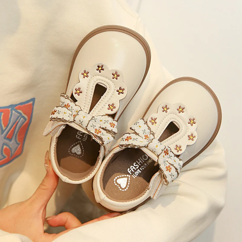 Cute bow Leather Girls Shoes 2025 New T-strap Oxfords Spring Kids Soft Shoes For Girl School Children Princess Dress Shoes