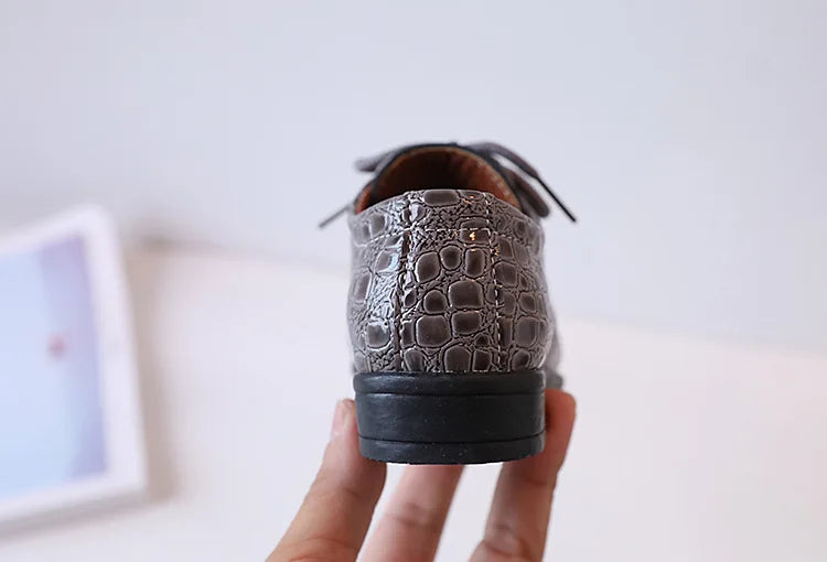 Boys Leather Shoes Pointed Toe Children Performance Shoes Low Heels British Style School Kids Shoes Gold Lace Up Casual Loafers