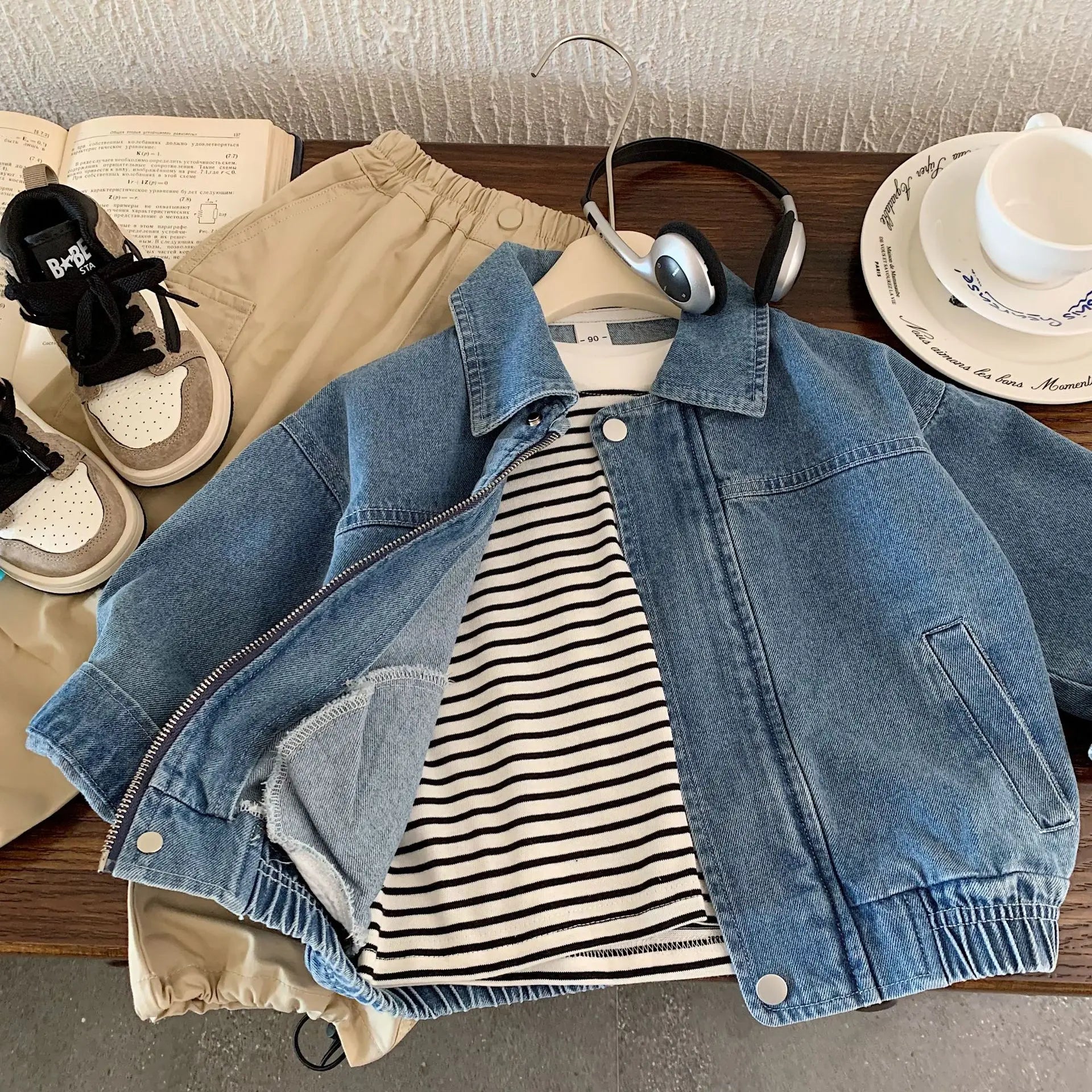 Children's Denim Jacket 2025 Spring/Autumn New with Pocket Boys' and Girls' Cool Jacket Children's Fashionable Clothing