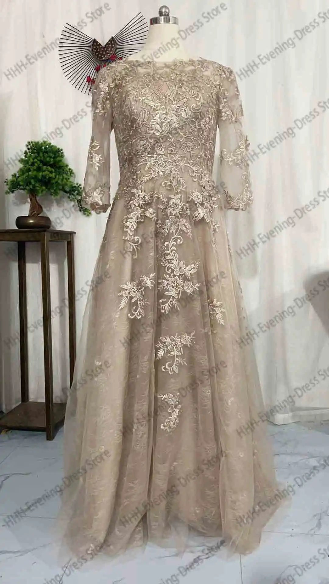 Women's Elegant Evening Dress Prom Dress Formal Gown Boat Neck 3/4 Sleeves Lace Applique Draped A-line Cocktail Dress Customized
