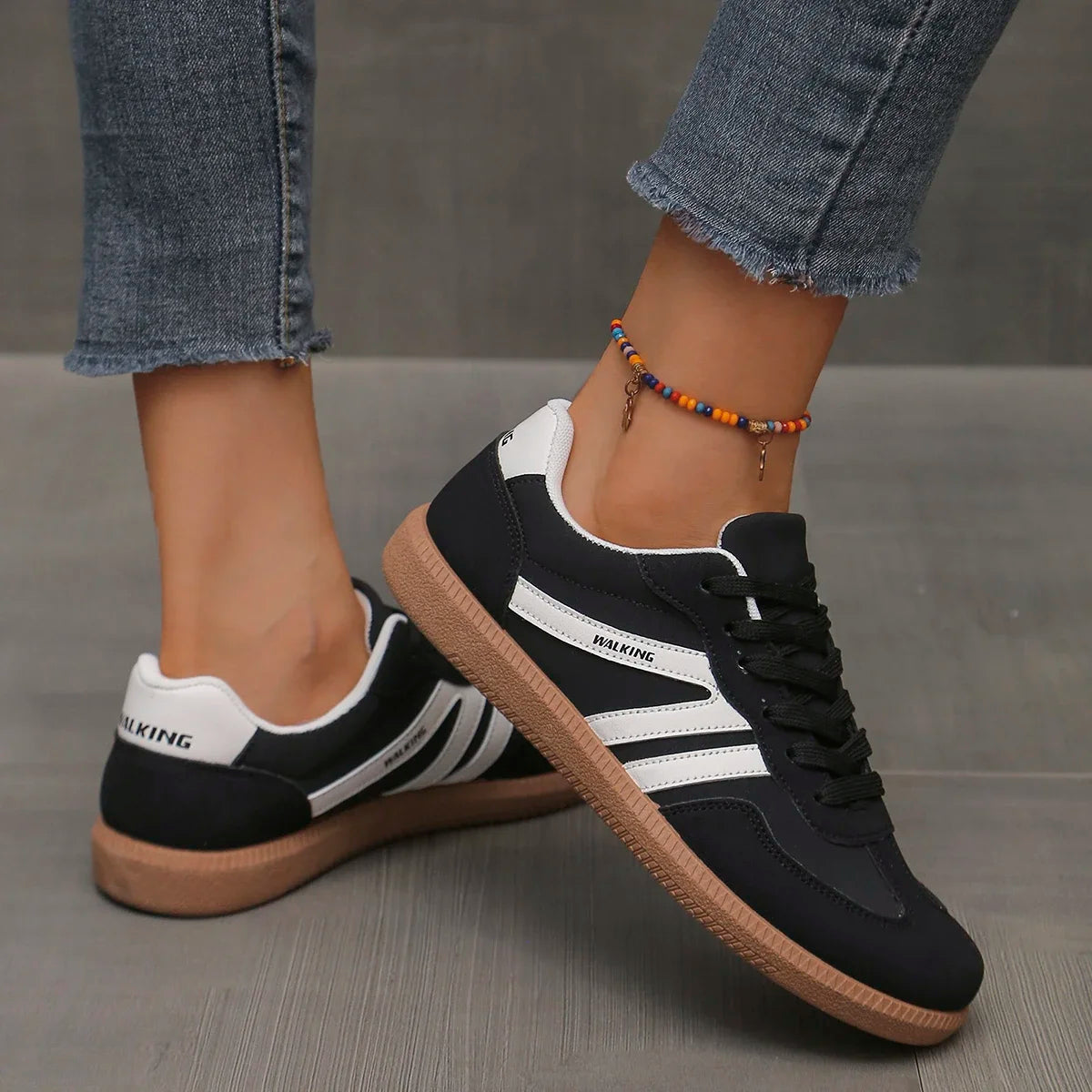Women Sneakers 2025 Spring New Luxury Flat Loafers Comfortable Slip on Soft Female Sneakers Lightweight Outdoor Shoes for Women