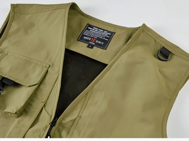 Summer Men Breathable Outdoor Sleeveless Vest Man Multi Pocket Sport Cargo Vest Man Fish Work Safari Vest Waistcoat Big Size 6XL