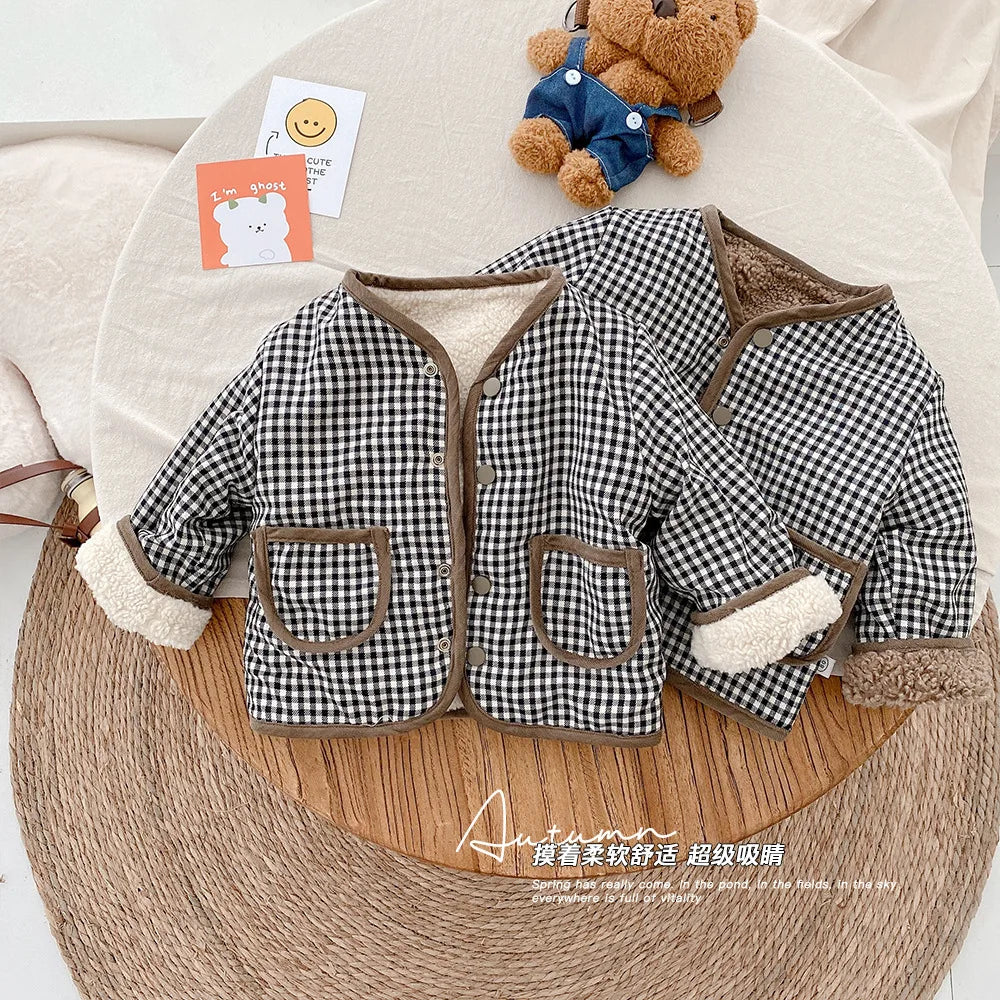 AYNIGIELL 2023 1-6 Years Old Autumn/Winter Children's Jacket Double-Sided Wear Plaid Plush Jacket Kids Jacket