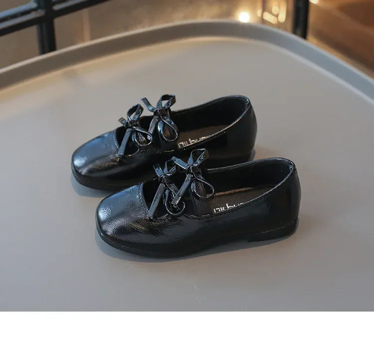 Elegant Girl Princess Shoes New Kids Leather Shoe Spring Autumn Children's Fashion Causal Black Ballet Shoes Solid Color Bowknot