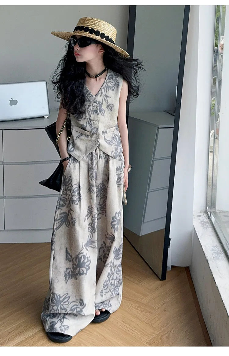 Summer Teenage Girls 2PCS Clothing Sets V-Neck Vest + Wide Leg Pants Fashion Print Cool Suit Streetwear Kids Vintage Tracksuits