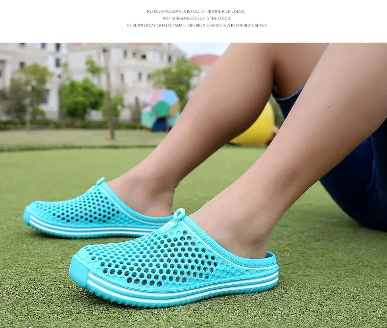 Men Shoes Beach Slippers Unisex Hollow Out Casual Women Beach Sandal Flip Flops Shoes Non-slip Size 36-45 Mens Slippers