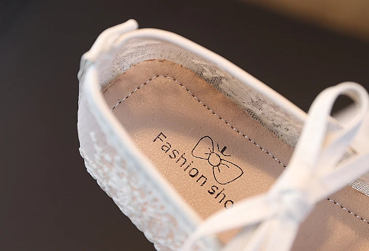 Girls' Shoes 2026 Spring New Sweet Lace Mesh Flat Shoe Fashion Sandals for Girl Mesh Bow Mary Jane Shoes Zapatos Para Niña 여아구두