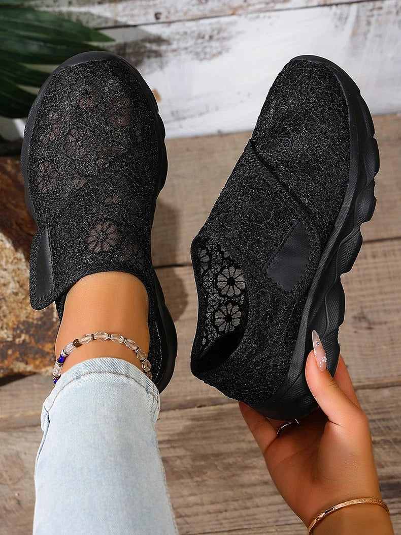 Sneakers Women Shoes Lightweight Breathable Shoes For Women Comfortable Outdoor Walking Black White Zapatillas Mujer Size 36-42