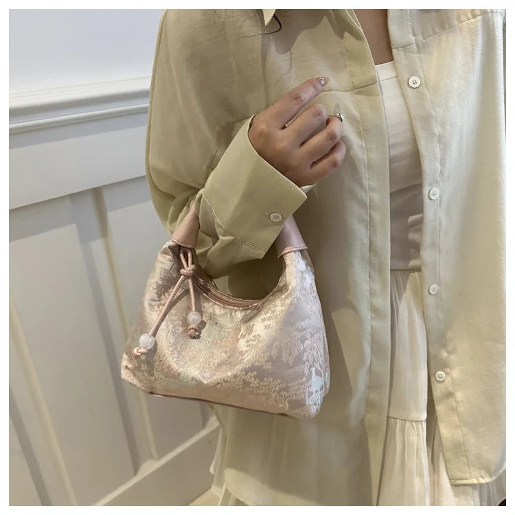 Designer Luxury Bags Woman Sweet Embroidery Shoulder Bag Nylon Texture Pearl Pendant Crossbody Handbag Bucket Handbag Women Girl