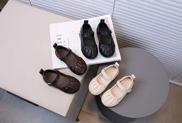 Girls Soft Sweet Princess Dance Shoes for Party Wedding Children's Fashion Pleated Leather Shoes Kids New Chic Solid Color Flats