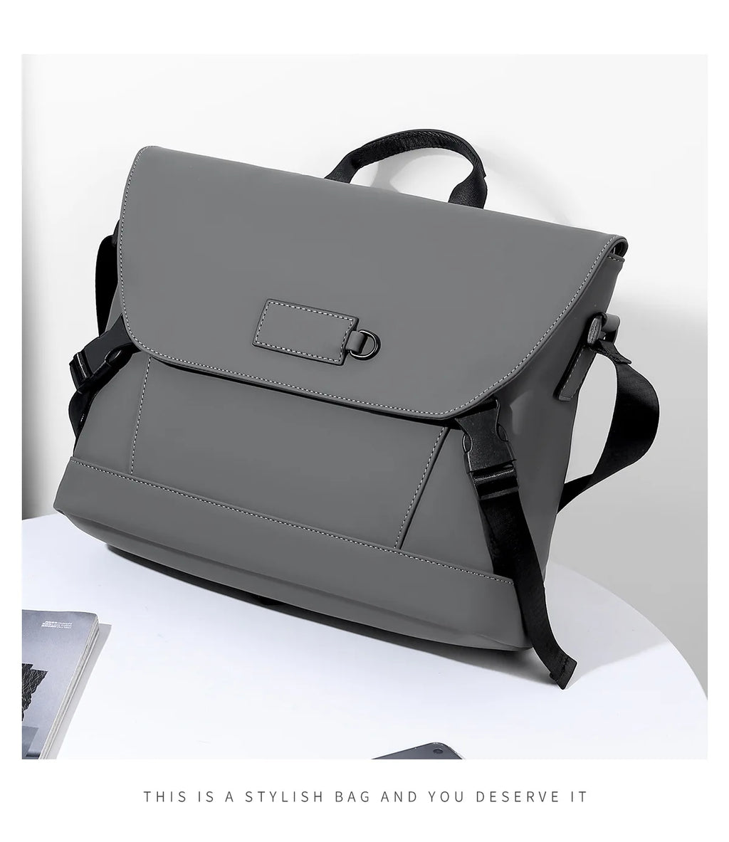 New Briefcase, High-End Business Crossbody Bag, Commuter Travel Backpack, Large-Capacity Shoulder Bag, Fashionable Water-Repellent Handbag, Laptop Bag, Solid Color Casual Bag