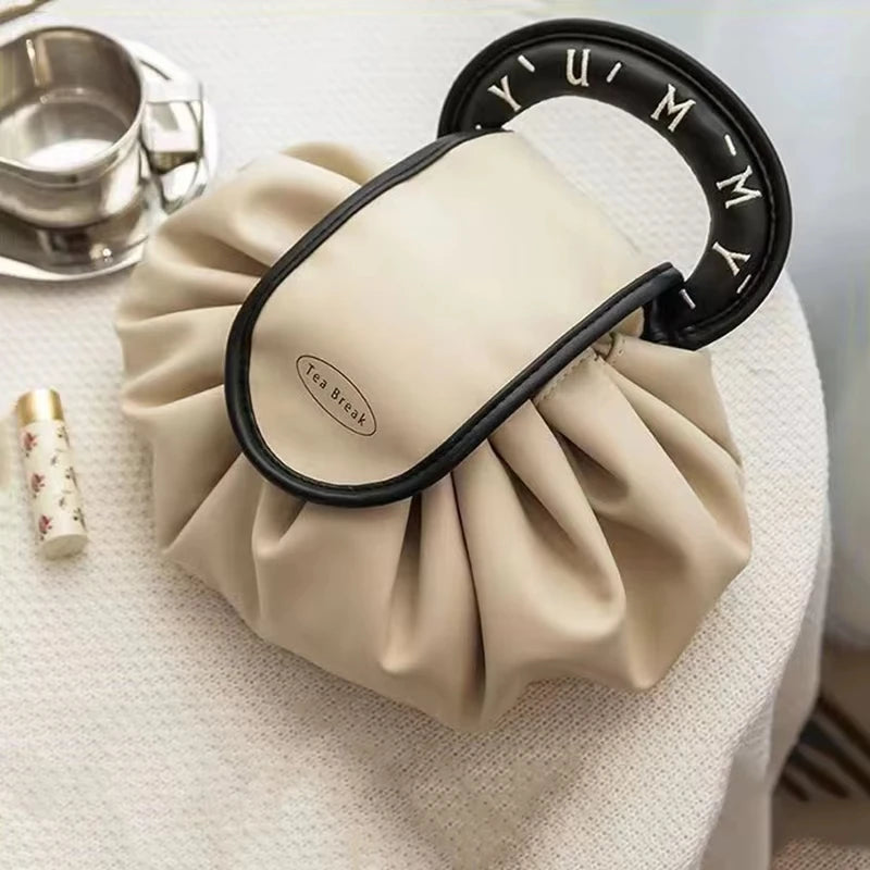 Portable Makeup Bag for Daily Use Fashion Women Large Capacity Travel Toiletry Bags Ladies Drawstring Cosmetic Storage Pouch