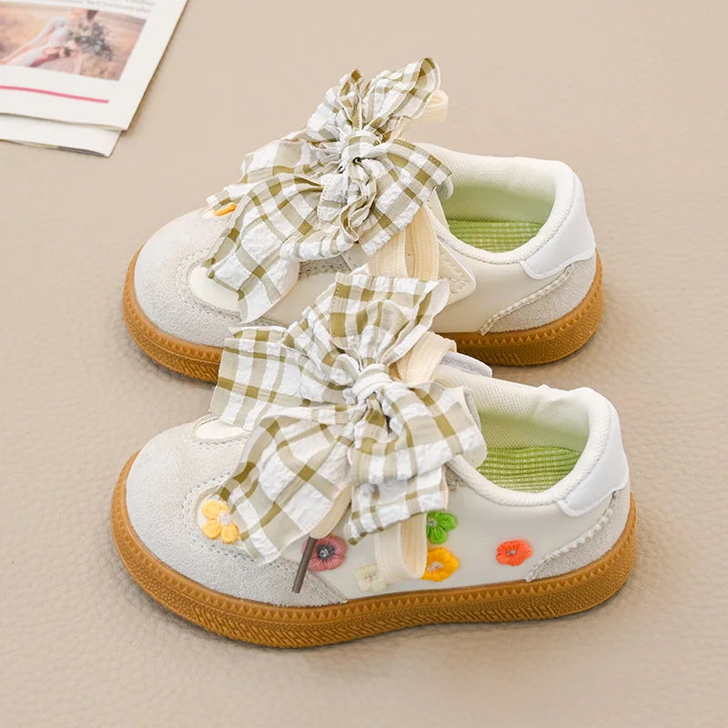2026 New Girl Casual Sports Shoes Fashion Plaid Bowknot School Cute Flower Children Tennis Shoes Running Kids Patchwork Sneakers