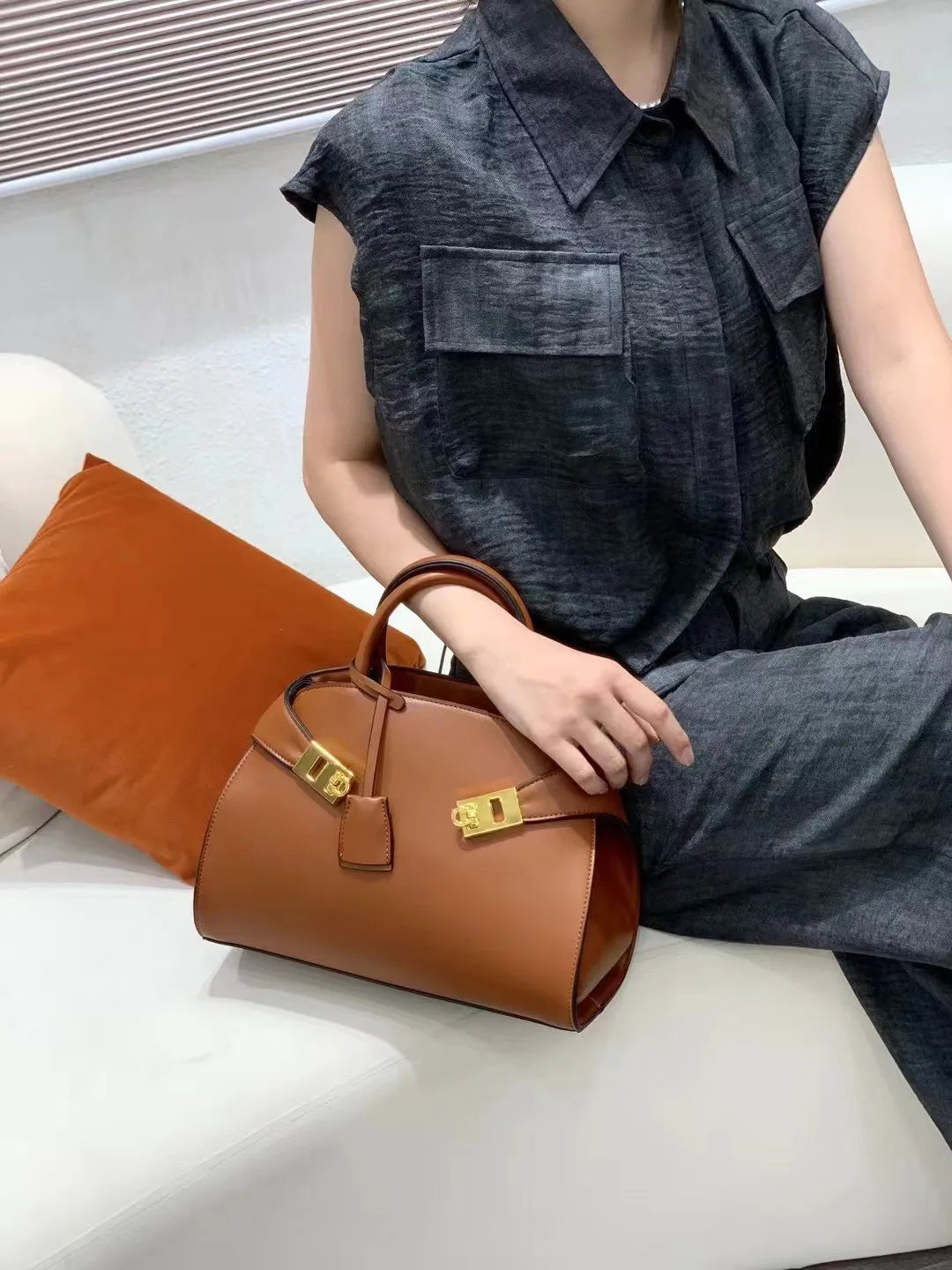 Shell Messenger Bags For Women Luxury Designer Handbag And Purses 2024 New In Fashion Bowling Large Capacity Shoulder Crossbody