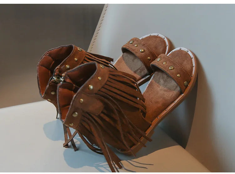 Sandals for Girl Summer New Fashion Strap Roman Sandals with Tassel Rivet Girl Shoes Personalized Kid Cool Boot Sandalias Mujer