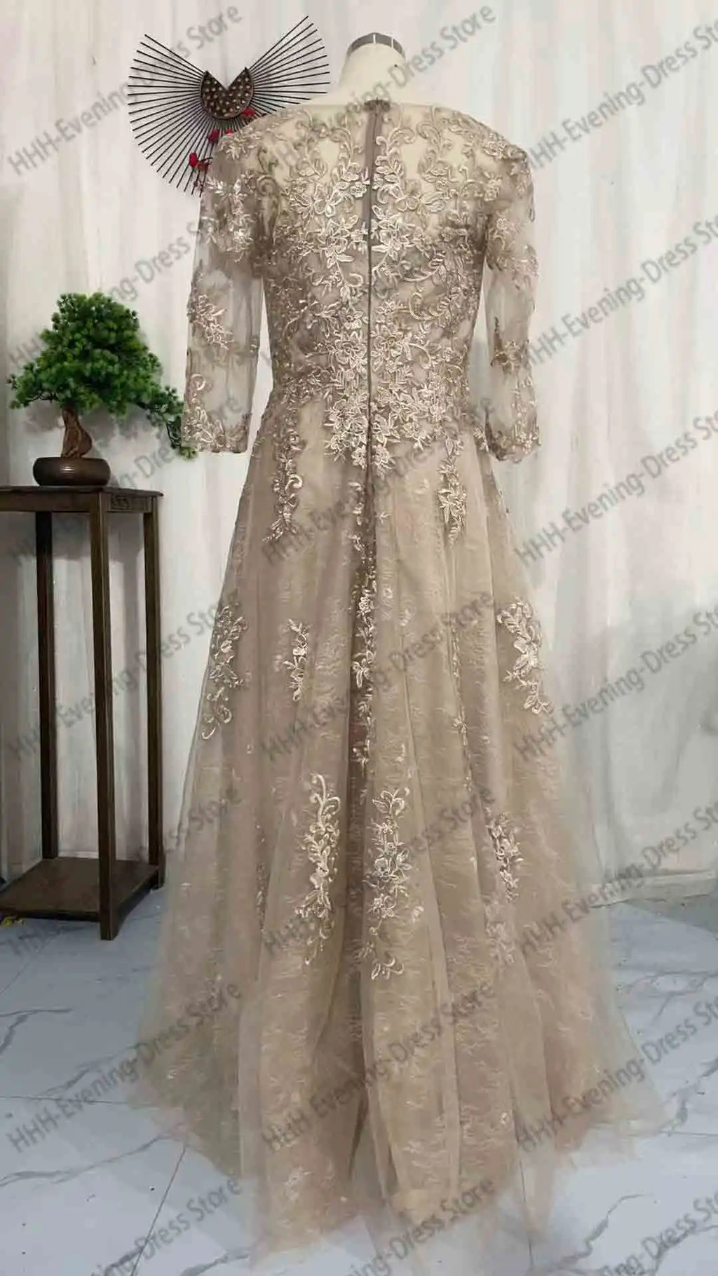 Women's Elegant Evening Dress Prom Dress Formal Gown Boat Neck 3/4 Sleeves Lace Applique Draped A-line Cocktail Dress Customized