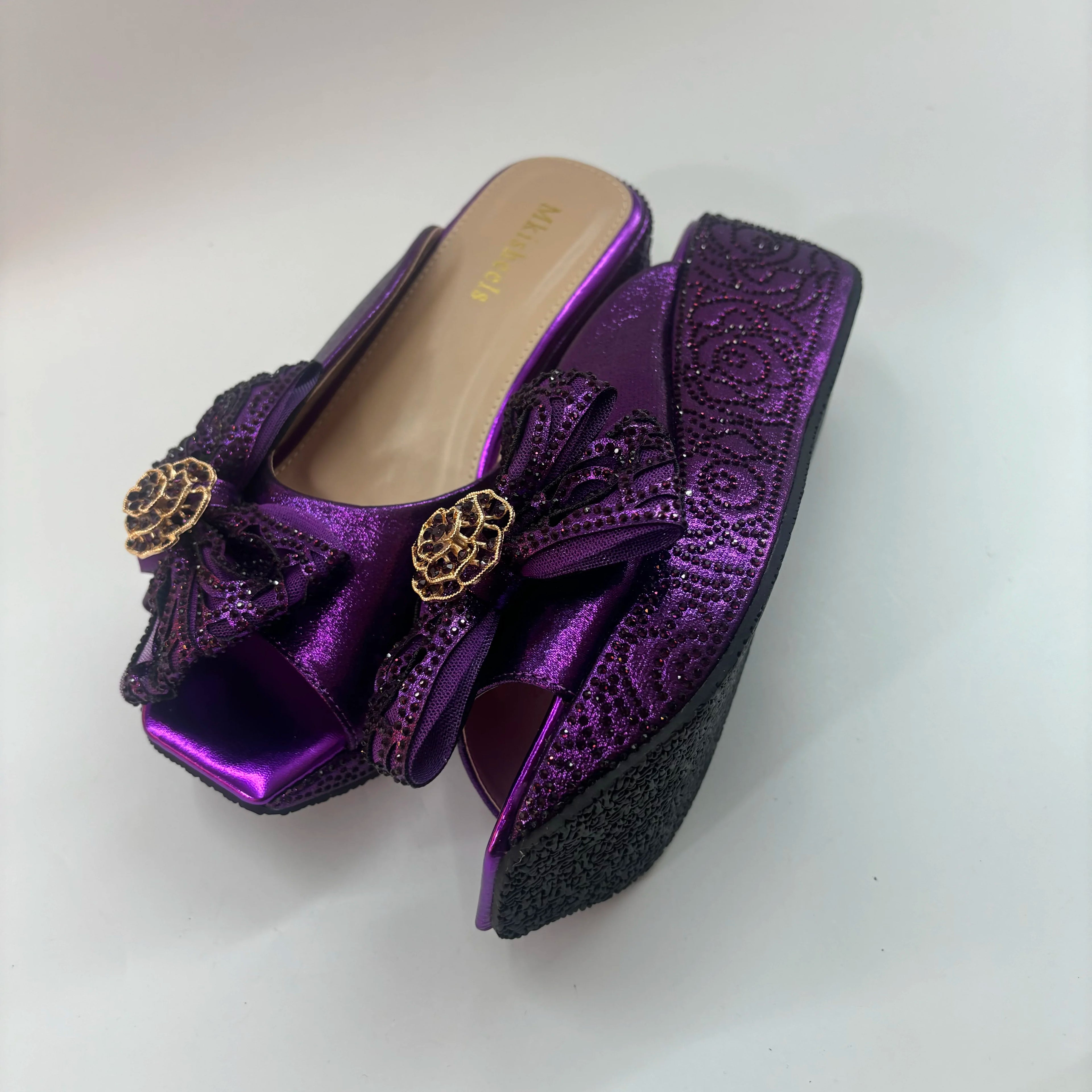 Latest Design Women Luxury Flower Wedding Party Shoes Nigerian Women Party Pumps High Heels Slip on Shoes for Women 6CM