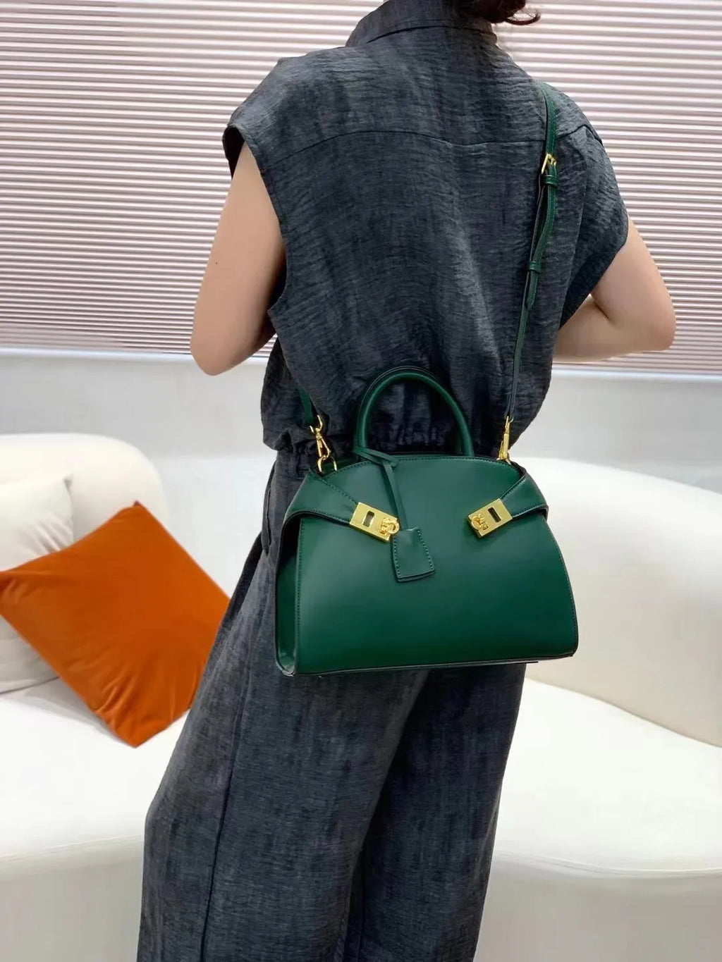 Shell Messenger Bags For Women Luxury Designer Handbag And Purses 2024 New In Fashion Bowling Large Capacity Shoulder Crossbody