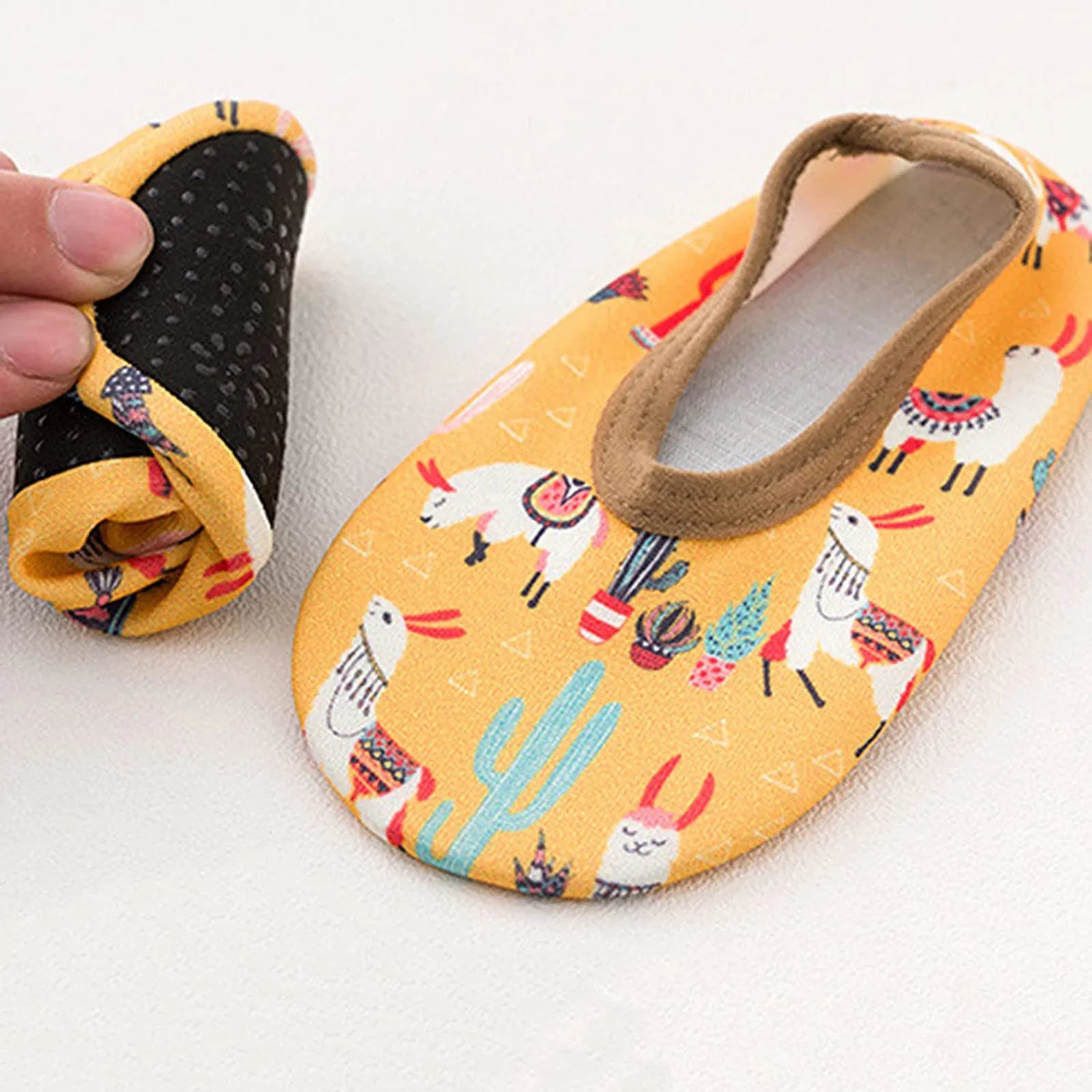 Baby Boy And Girl First Walkers Cartoon Printed Cute Quick Dry Shoes Toddler Shoes Beach Outdoor Lighweight Shoes