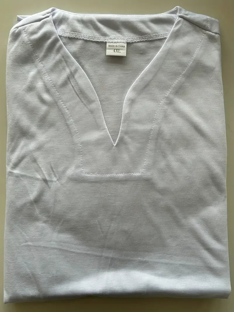 DIY custom printed V-neck T-shirt, fashionable men's short-sleeve T-shirt, stylish elegant casual streetwear top，everyday wear.