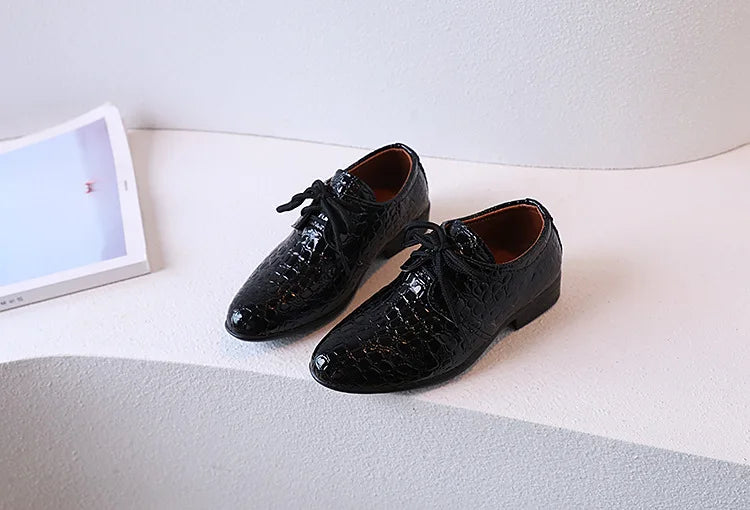Boys Leather Shoes Pointed Toe Children Performance Shoes Low Heels British Style School Kids Shoes Gold Lace Up Casual Loafers