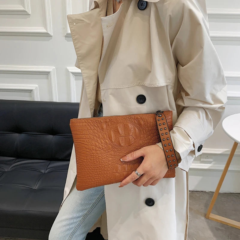 Fashion Luxury Handbags Women Bag PU Leather Clutch Ladies Evening Envelope Bag Female Day Clutches Purse Portable Wristlet Bag