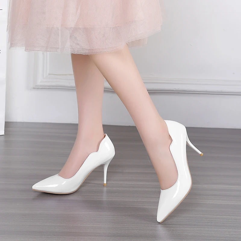 Nude High-Heeled Shoes for Women, Thin Heels, Pointed Toes, Small Size 30, 2024 New Style for Ladies, Elegant Spring and Autumn White Sexy Patent Leather Professional Black Women's Single Shoes, European and American Extra La