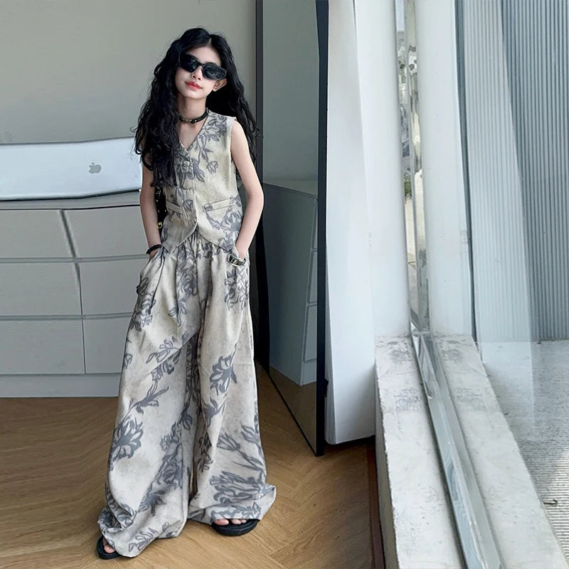 Summer Teenage Girls 2PCS Clothing Sets V-Neck Vest + Wide Leg Pants Fashion Print Cool Suit Streetwear Kids Vintage Tracksuits