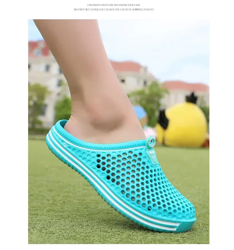 Men Shoes Beach Slippers Unisex Hollow Out Casual Women Beach Sandal Flip Flops Shoes Non-slip Size 36-45 Mens Slippers