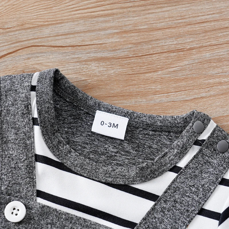 Summer short-sleeved 2-piece bear patterned striped round-neck romper for baby boys and girls in deep grey.