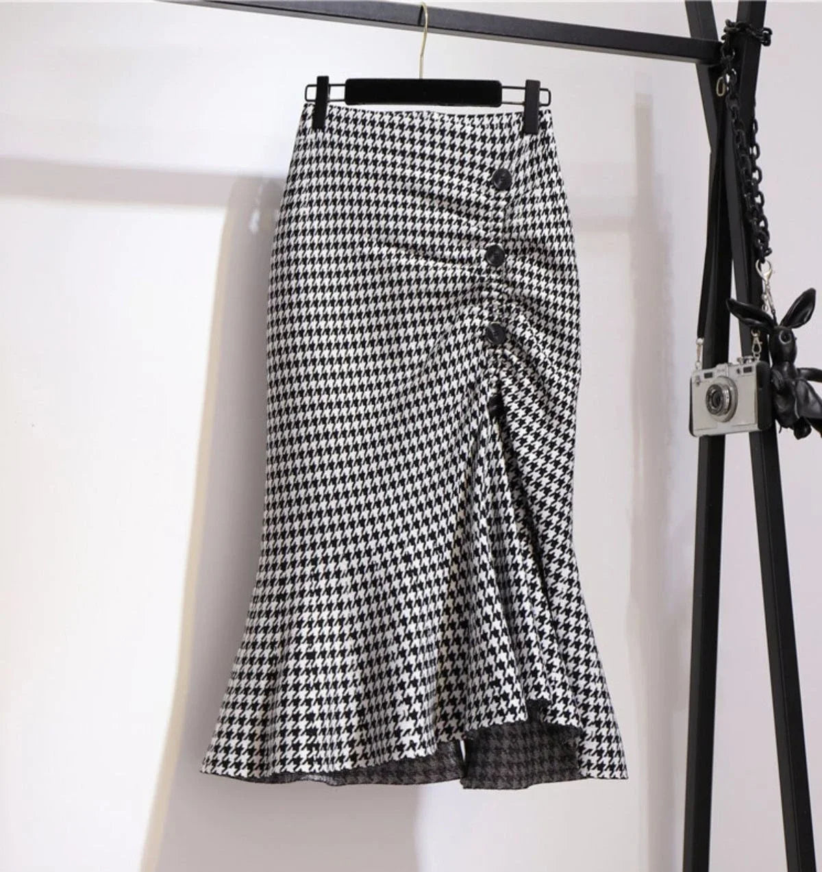 New In Skirts for Women Summer 2025 Midi Woman Skirt Aesthetic Clothing Sales V Chic and Elegant Cheap Korean Style High Quality