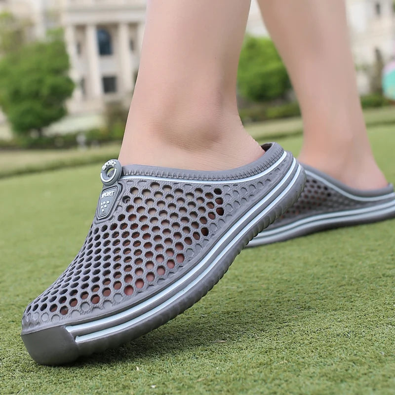 Men Shoes Beach Slippers Unisex Hollow Out Casual Women Beach Sandal Flip Flops Shoes Non-slip Size 36-45 Mens Slippers