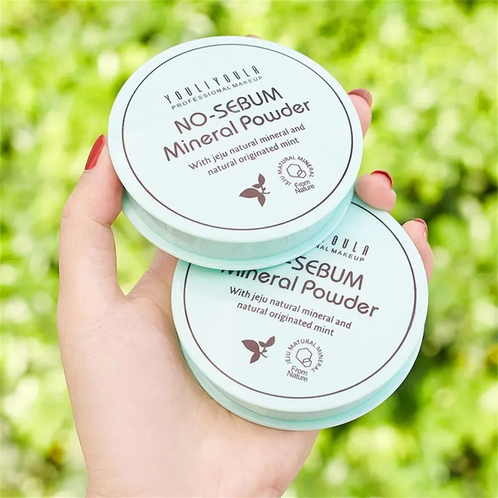 Natural Oil Control Makeup Powder Brightening Mist Facial Modification Powder Waterproof Lightweight Powder Dispersal Make up