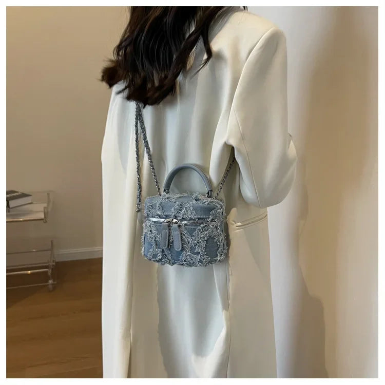 Designer Single Shoulder Bag for Women, Fashionable Chain Crossbody Bags, Branded Handbags and Purses for Women 2026
