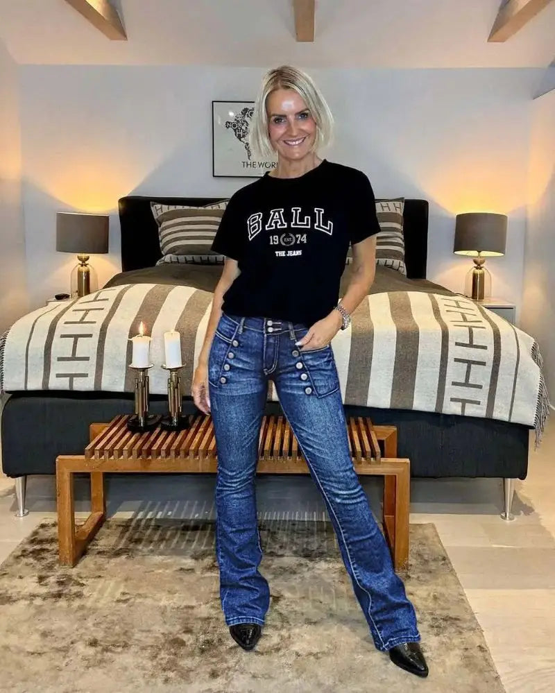 European and American women's jeans with trendy high street button design slim fit and slimming temperament micro flared pants
