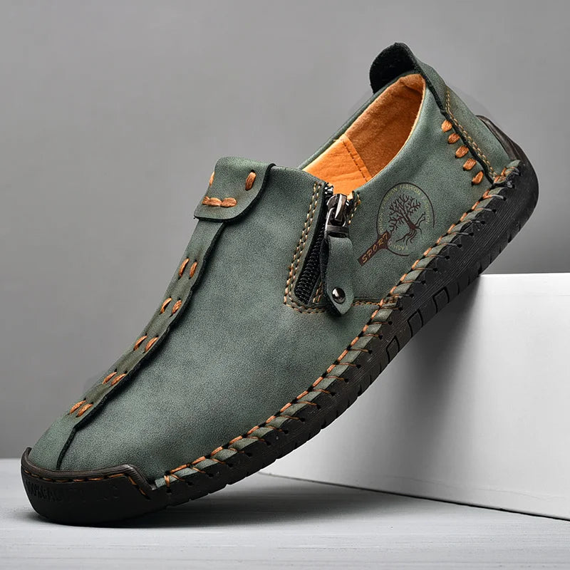 Men Casual Leather Shoes Comfortable Anti-slip Flat Shoes Soft Leather Shoes Hot Sales Free Delivery of Men Shoes In Large Size