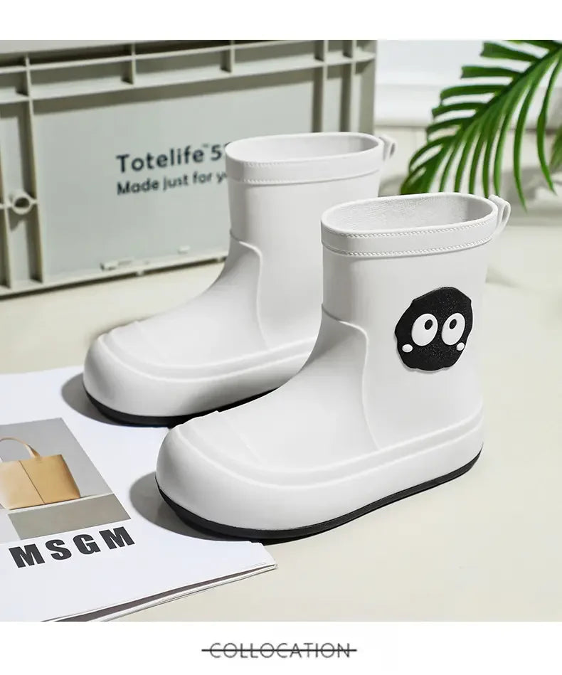 New Women's Cover Foot High Top Flat Sole Rain Shoes Soft Bottom Non Slip Waterproof Oil Resistant Work Shoes Fishing Water Shoe